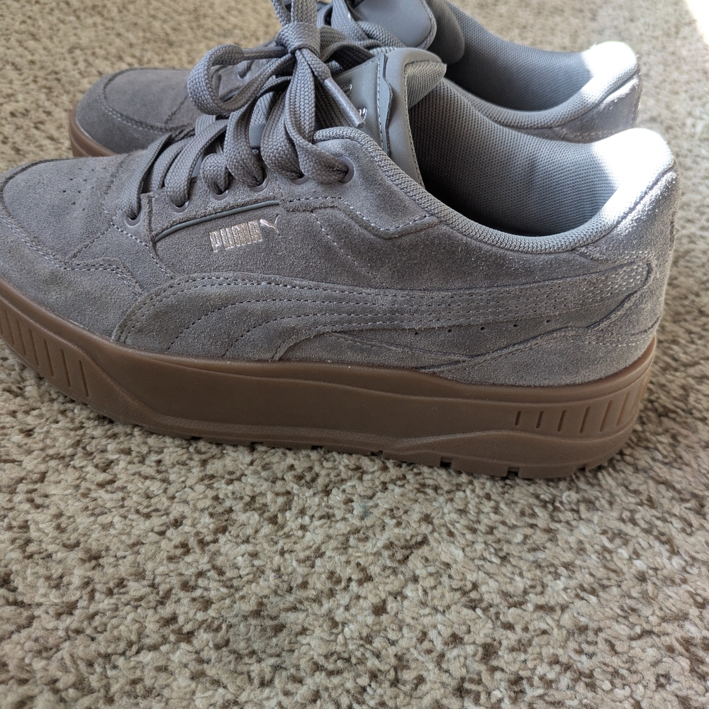 Puma Men's Gray Suede Sneakers
